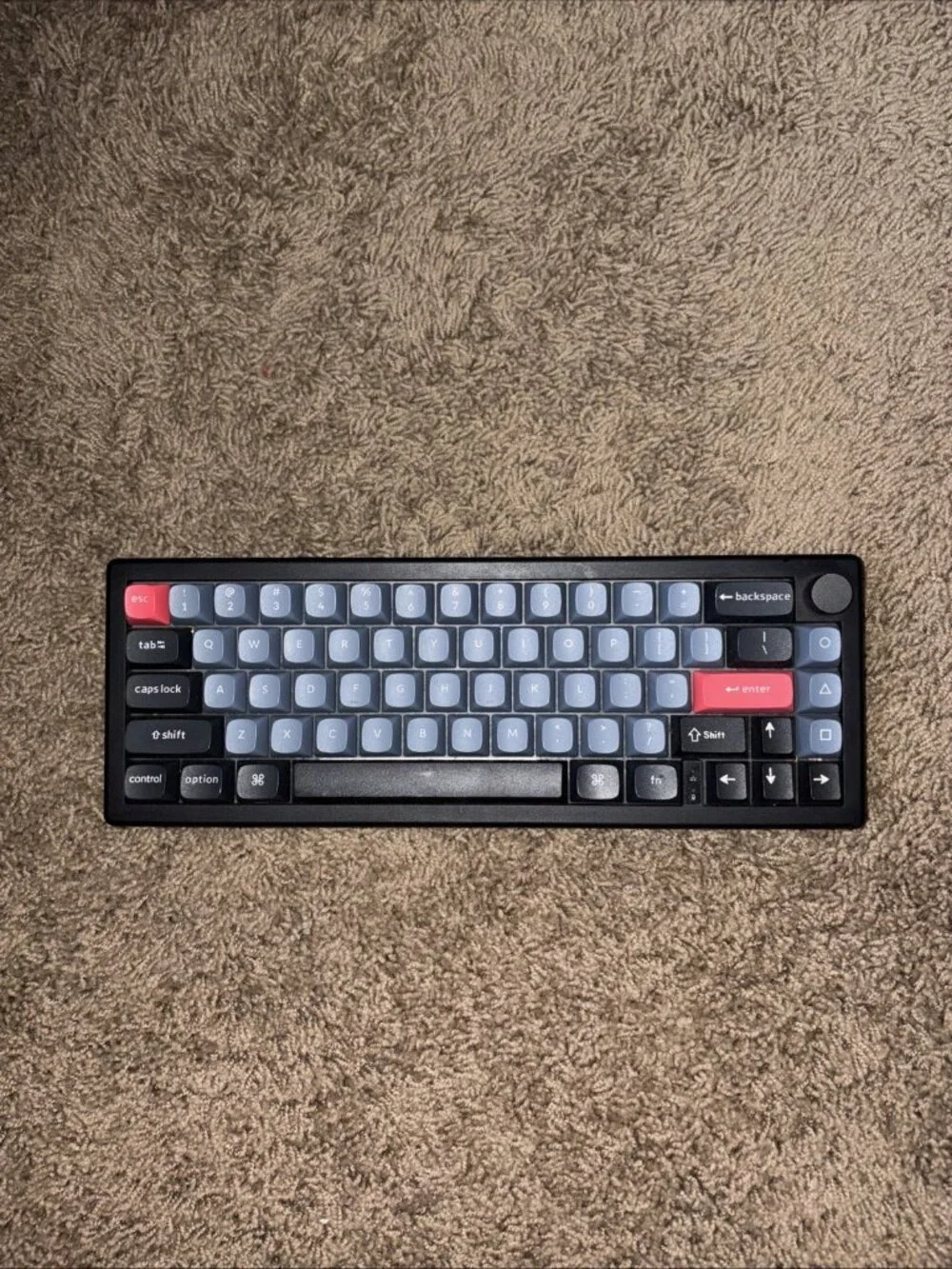 Custom GMK67 Mechanical Keyboard – Lubed Akko Cream Blue Switches